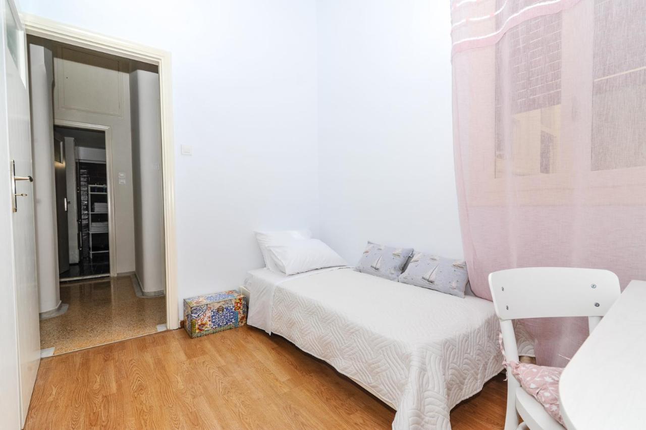 The Elegant. Spacious City Center Apartment. Ηράκλειο Κρήτης Εξωτερικό φωτογραφία